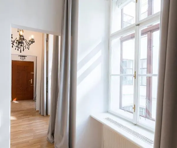 Residence, Volkstheater - Parliament Apartment