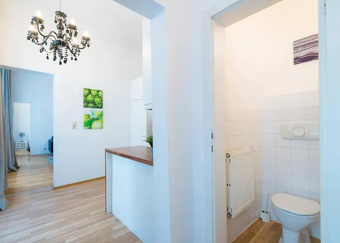 Residence, Volkstheater - Parliament Apartment
